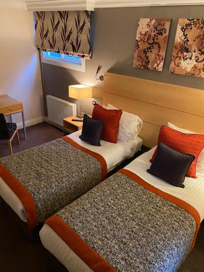 Hotel Caledonian